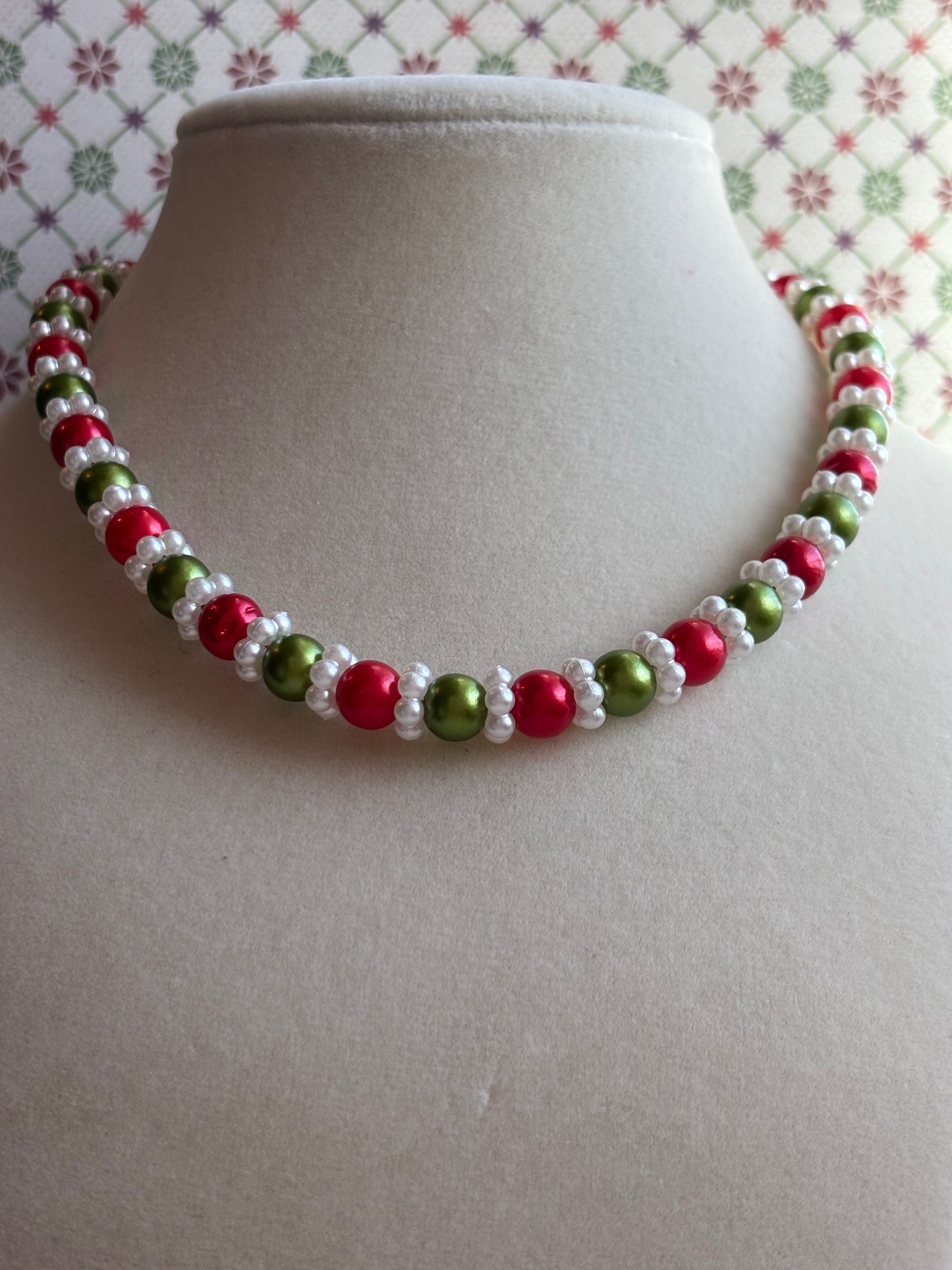 Holly Jolly Necklace