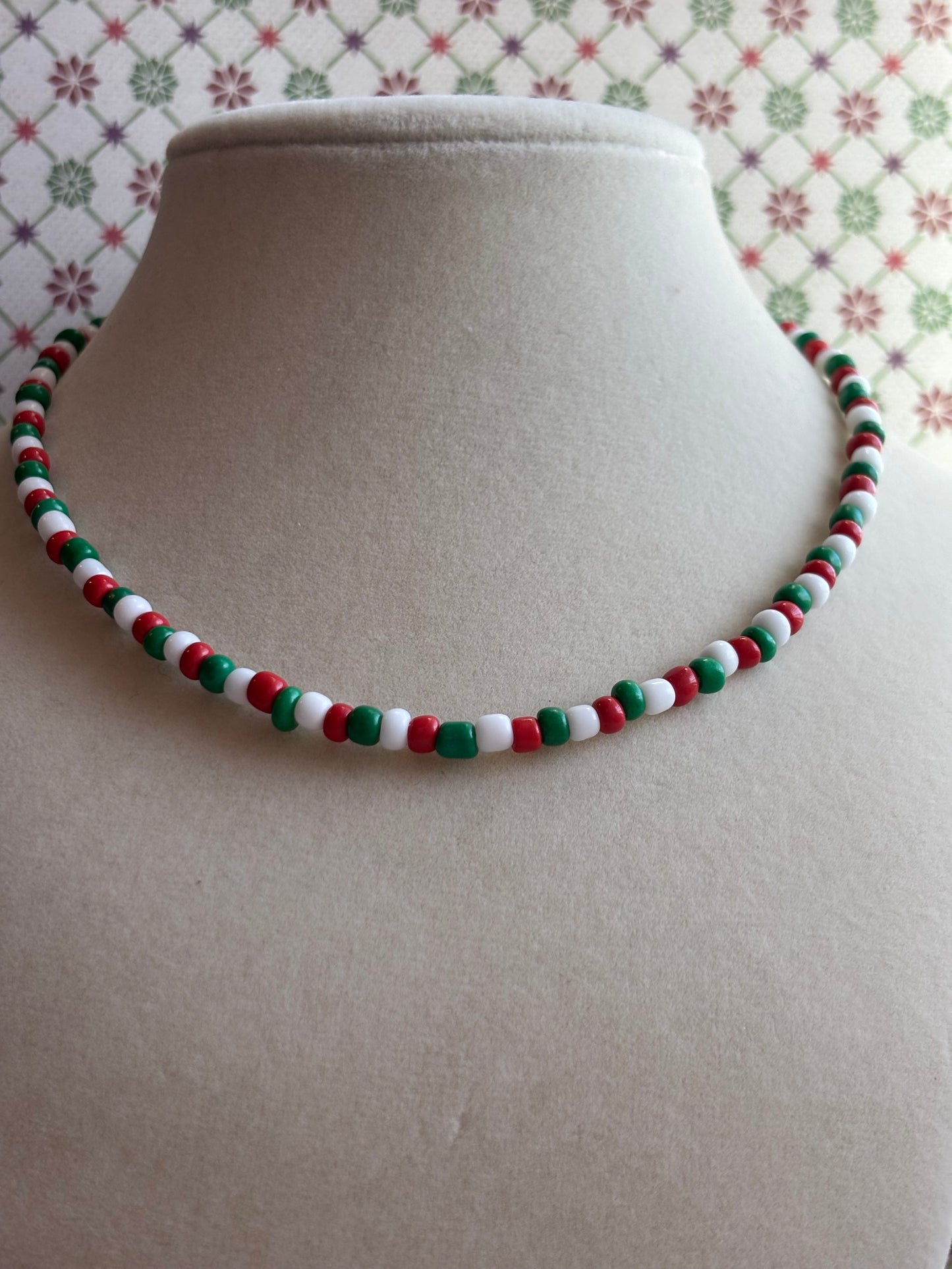 Holiday Cheer Necklace